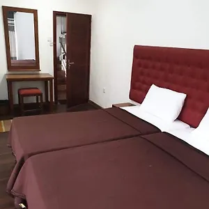 Nive Nuwara Eliya